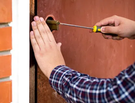 Central Locksmith Store Tucson, AZ 520-226-3833 - 24-hour-locksmith-01